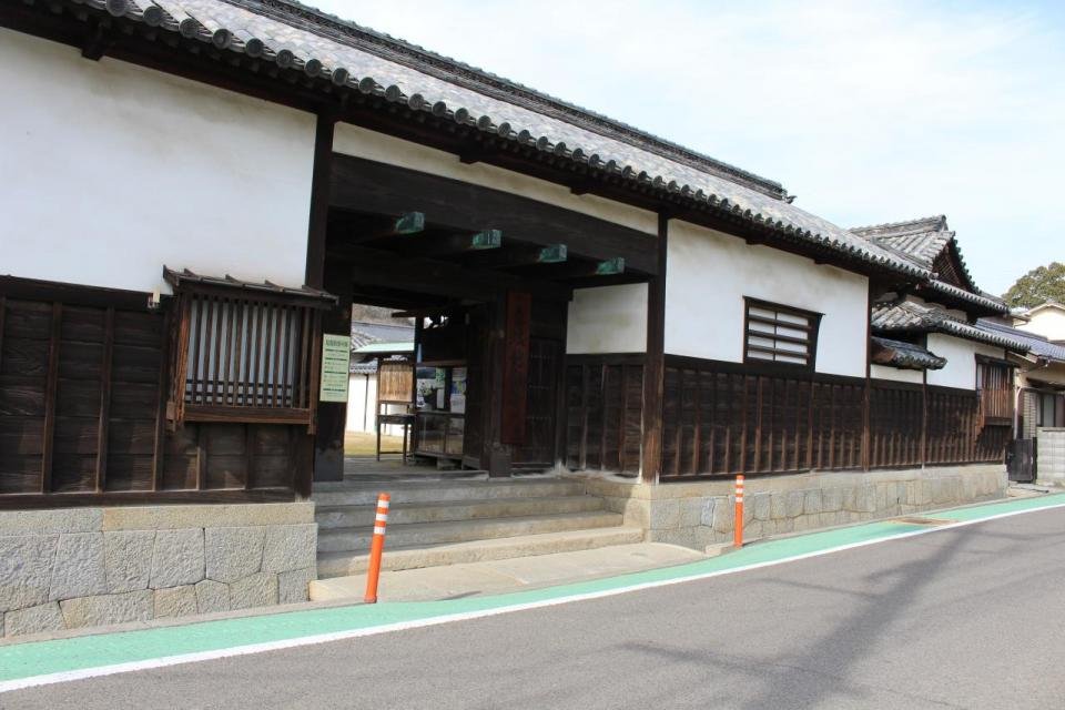 ⛩️ 고가라스 신사 이미지 4